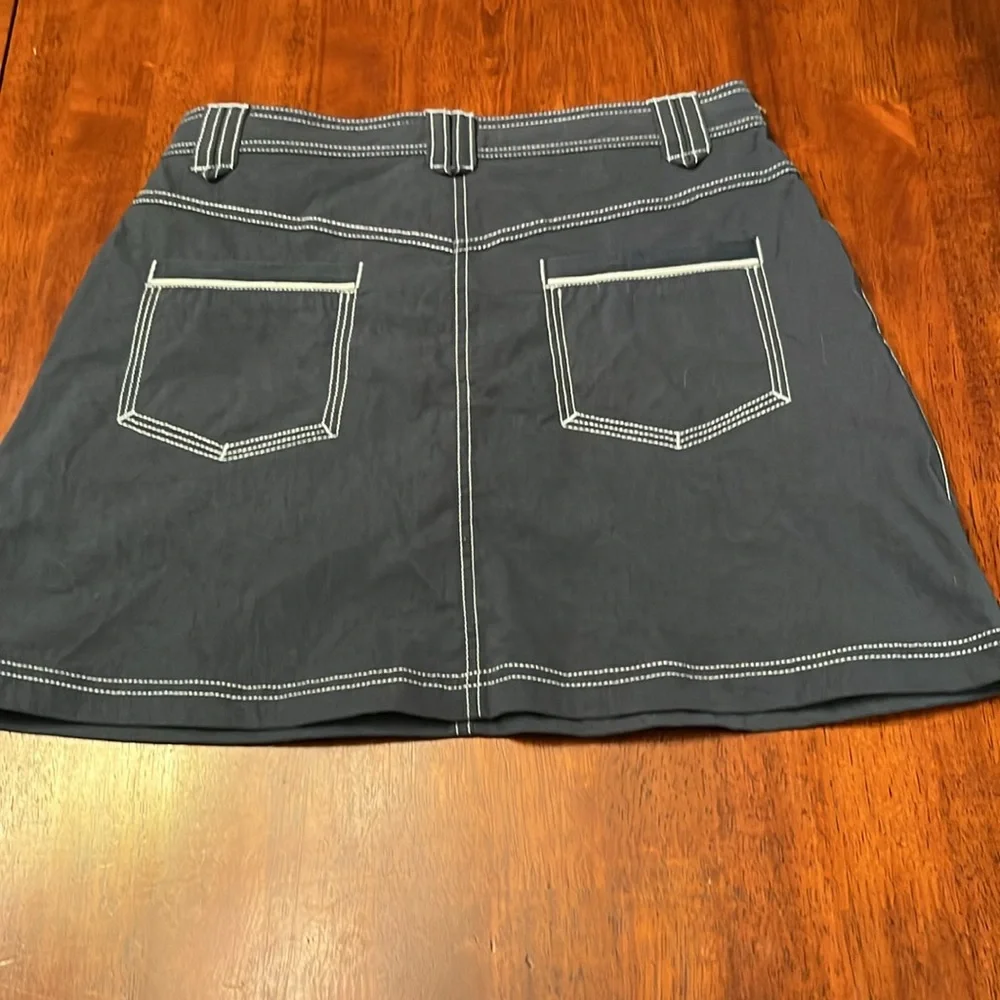 Athleta Navy RipStop Nylon Skirt Liner White Stitching Small - Picture 4 of 7